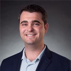 patrick-quinn_324fcd075e904cd7b6c57607f819cbe7-headshot